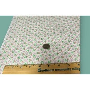 Quilt Craft Fabric 100% Cotton Seersucker Calico Pastel Floral Print Material
